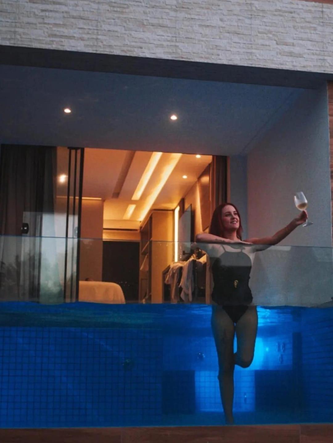 Exclusive Inn *